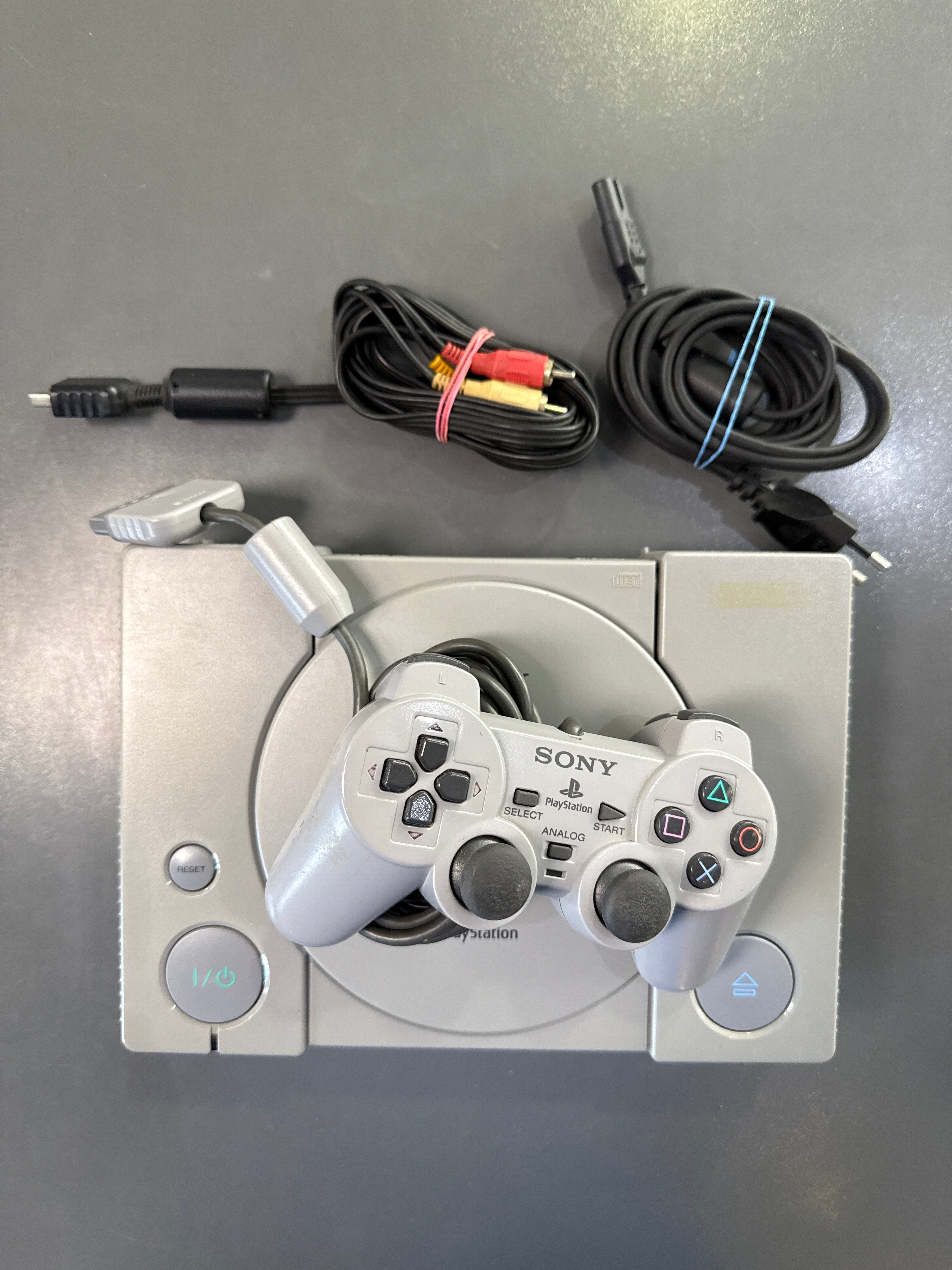 Playstation 1 Konsole SCPH-7002 *gebraucht