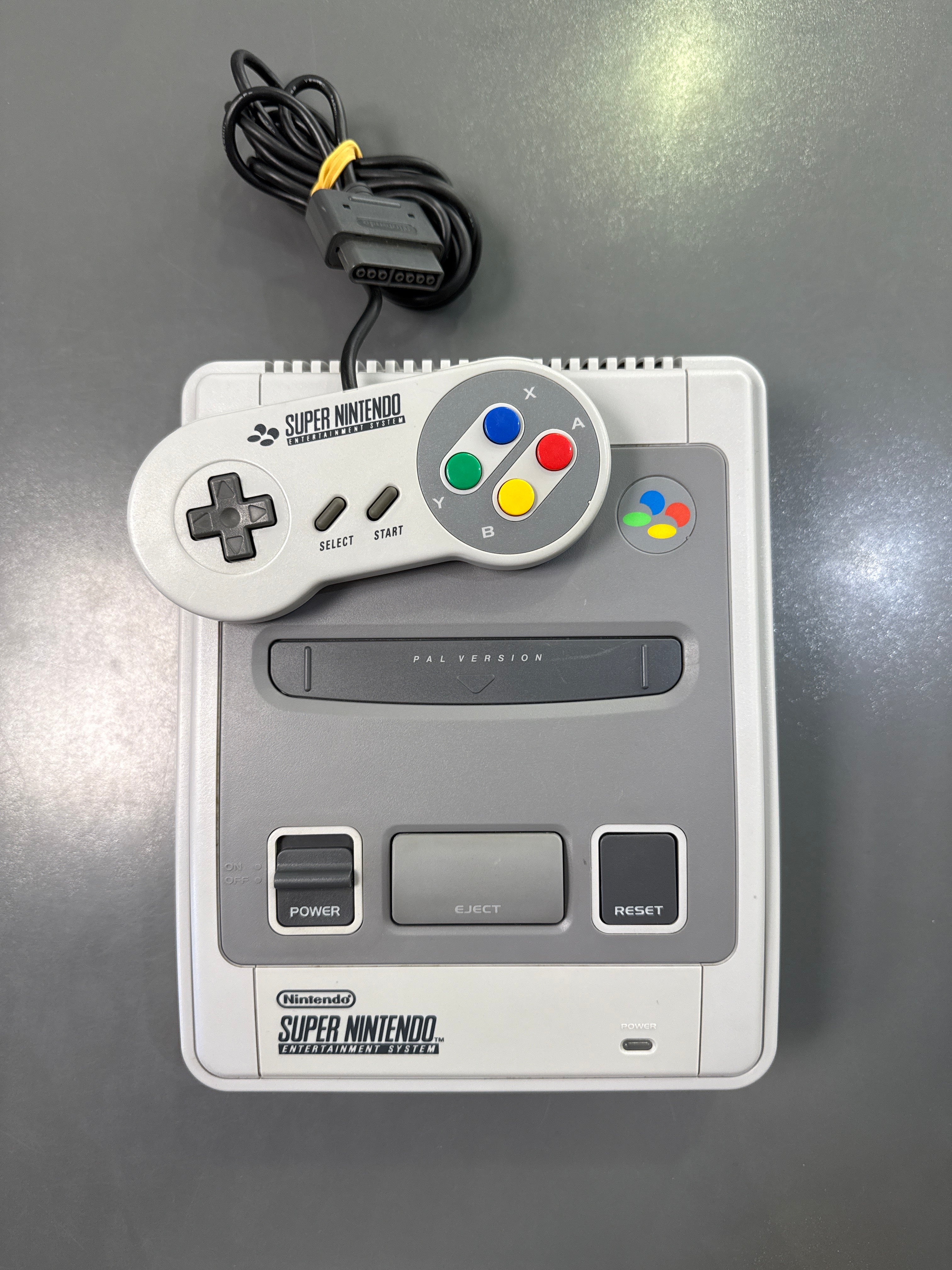 Super Nintendo Konsole 16 Bit (Ohne Verpackung) *gebraucht