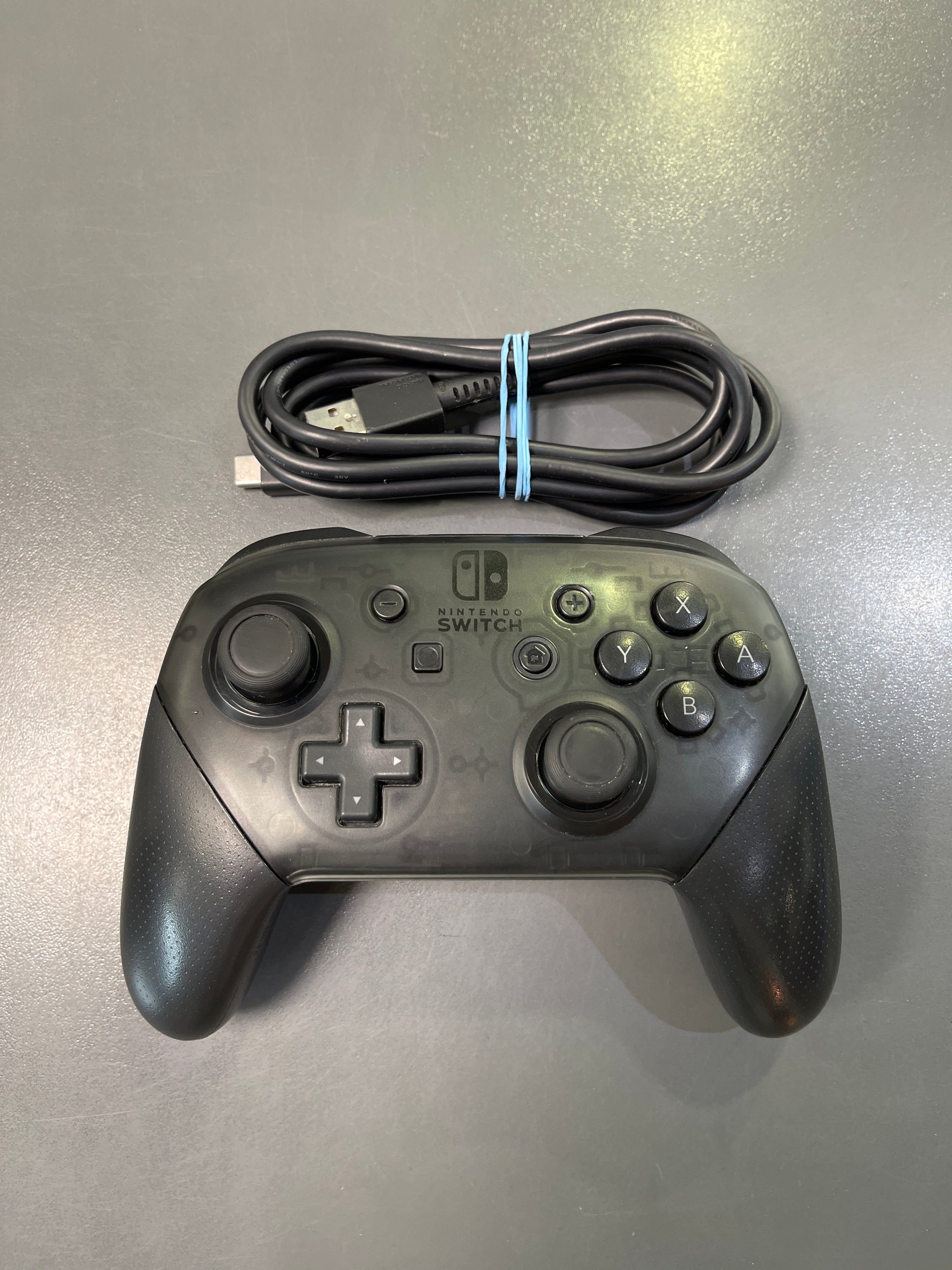 Nintendo Switch Pro Contoller *gebraucht