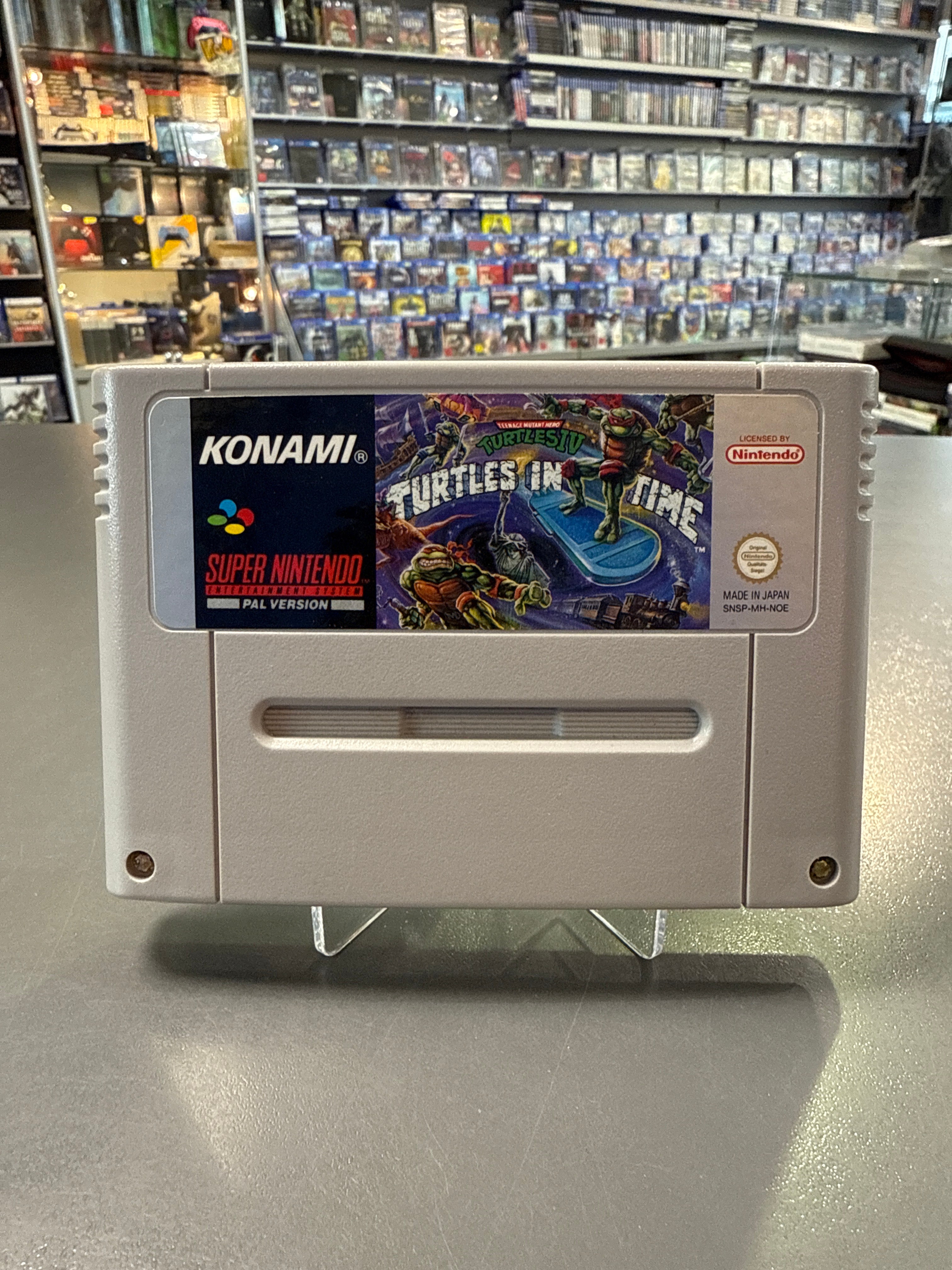 Teenage Mutant Hero Turtles IV: Turtles in Time SNES Modul *gebraucht