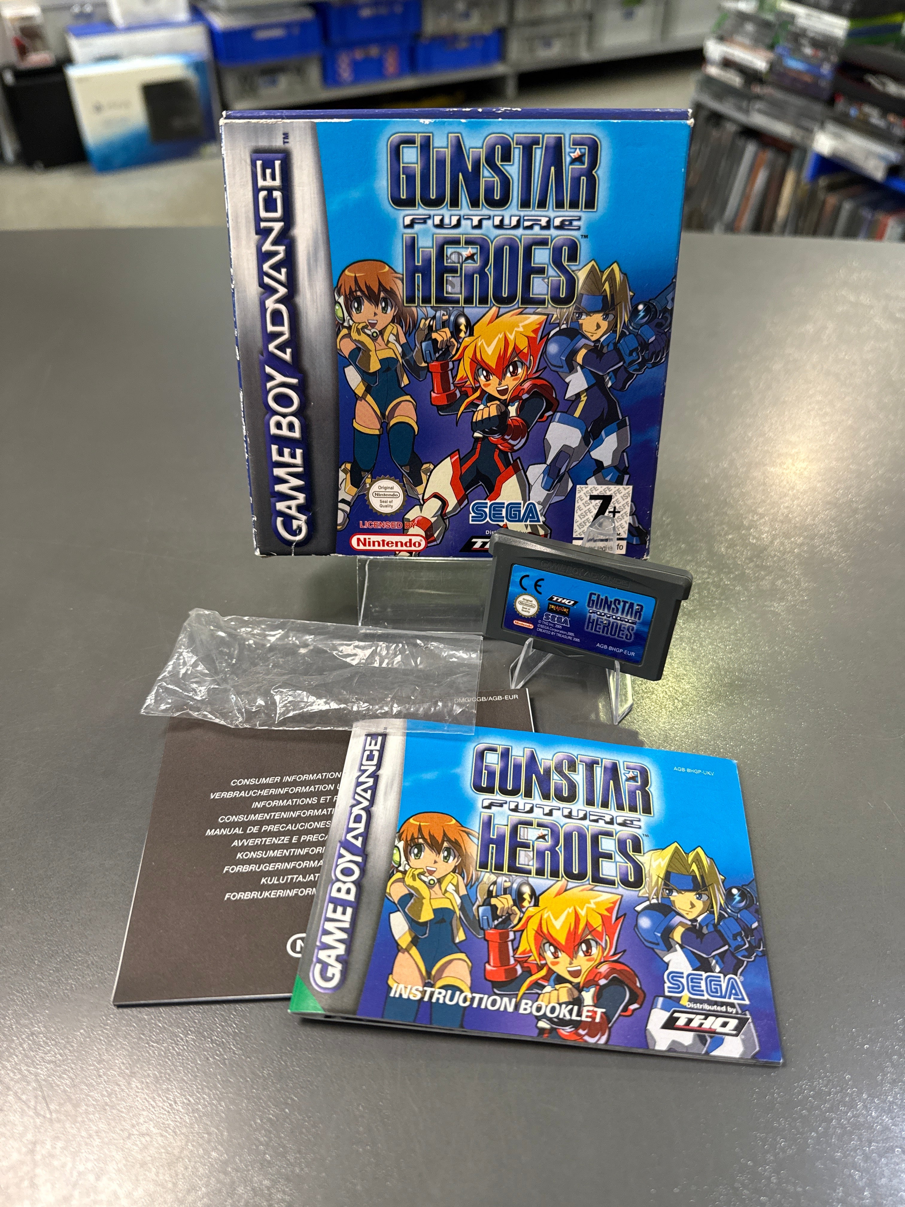 Gunstar Future Heroes  Gameboy Advance OVP *gebraucht