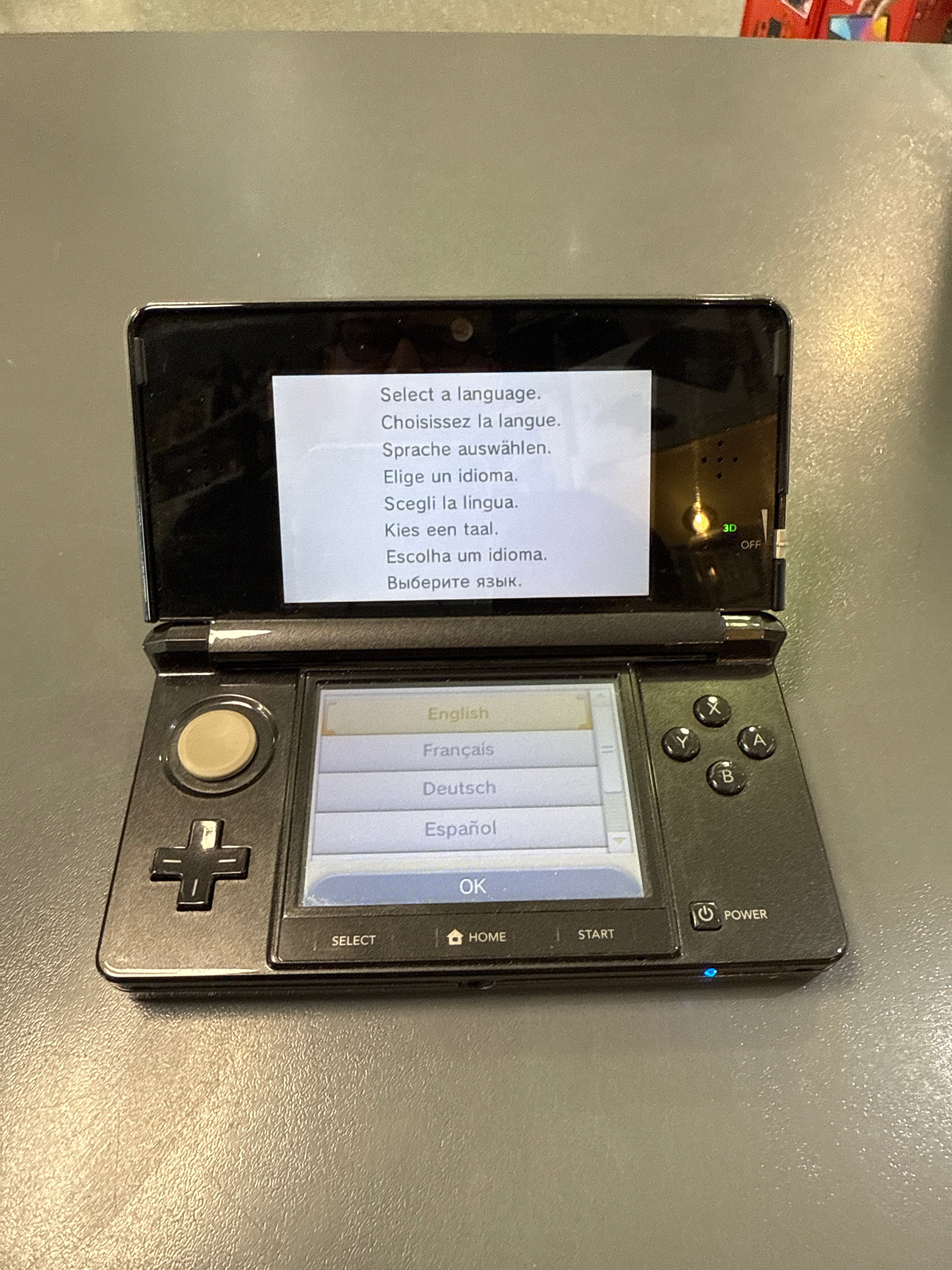 Nintendo 3DS Handheld Konsole in OVP mit Netzteil - Cosmos Schwarz *gebraucht