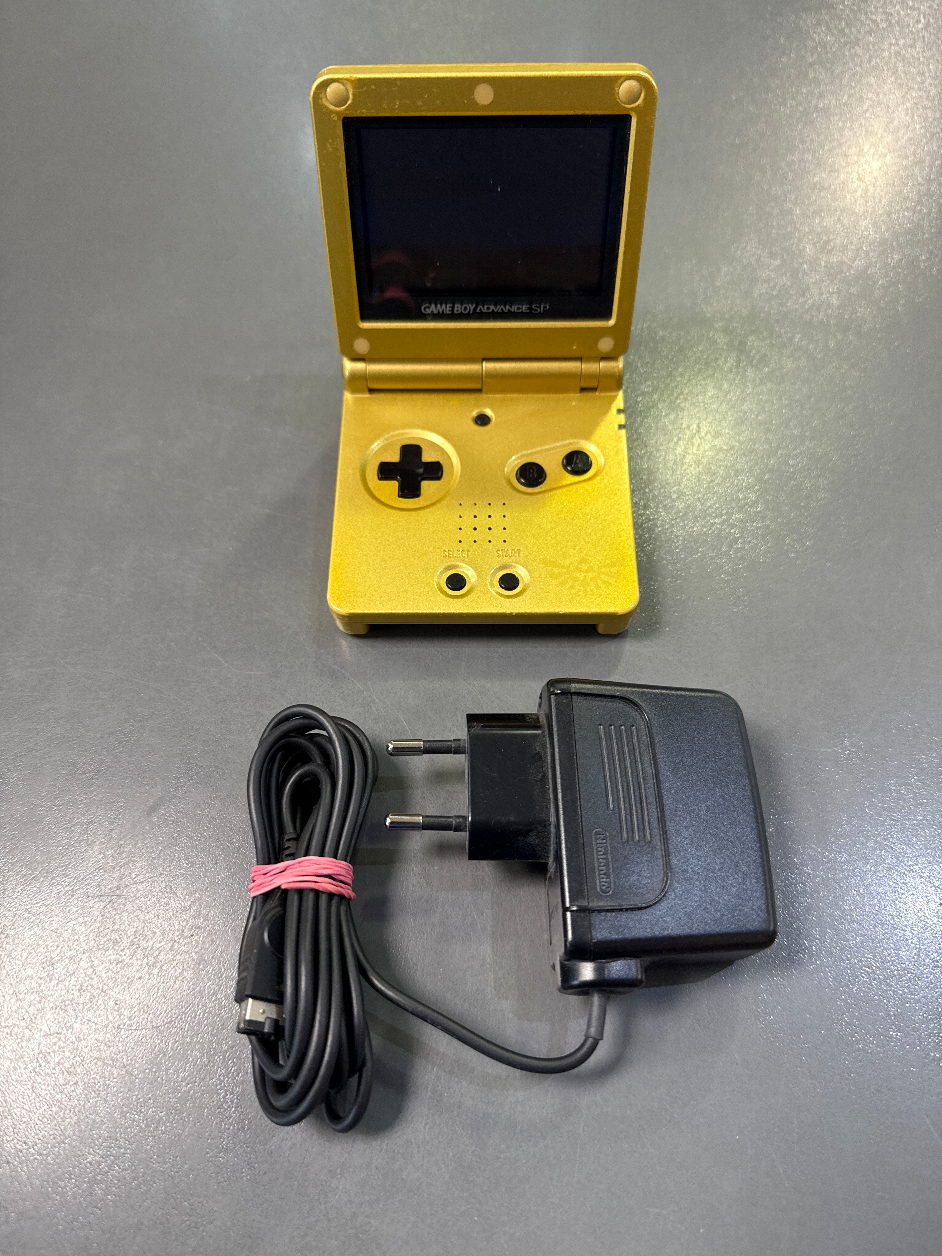 GameBoy Advance SP Konsole Zelda Edition AGS 001 mit Netzteil *gebraucht