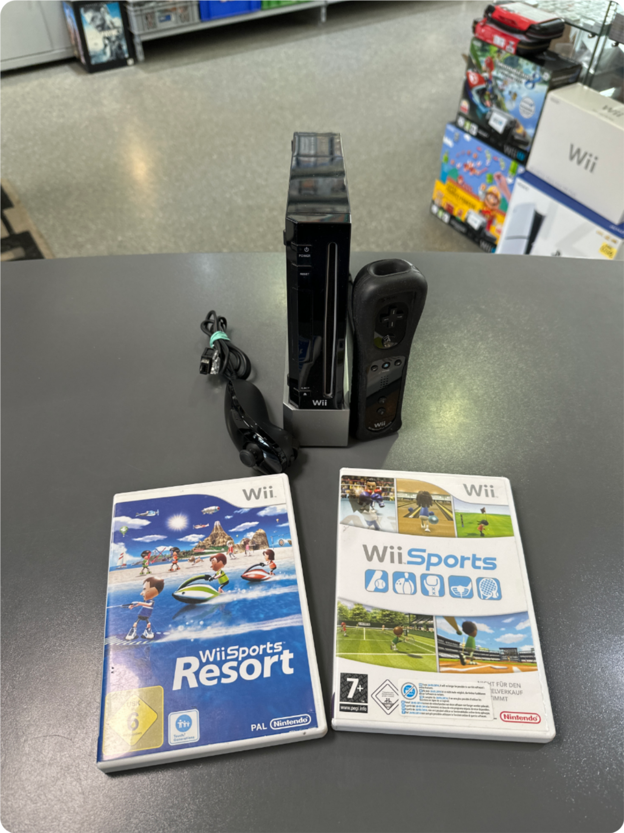 Nintendo Wii "Sports Resort Pack" Konsole inkl.2 Spiele+Remote Plus Controller
