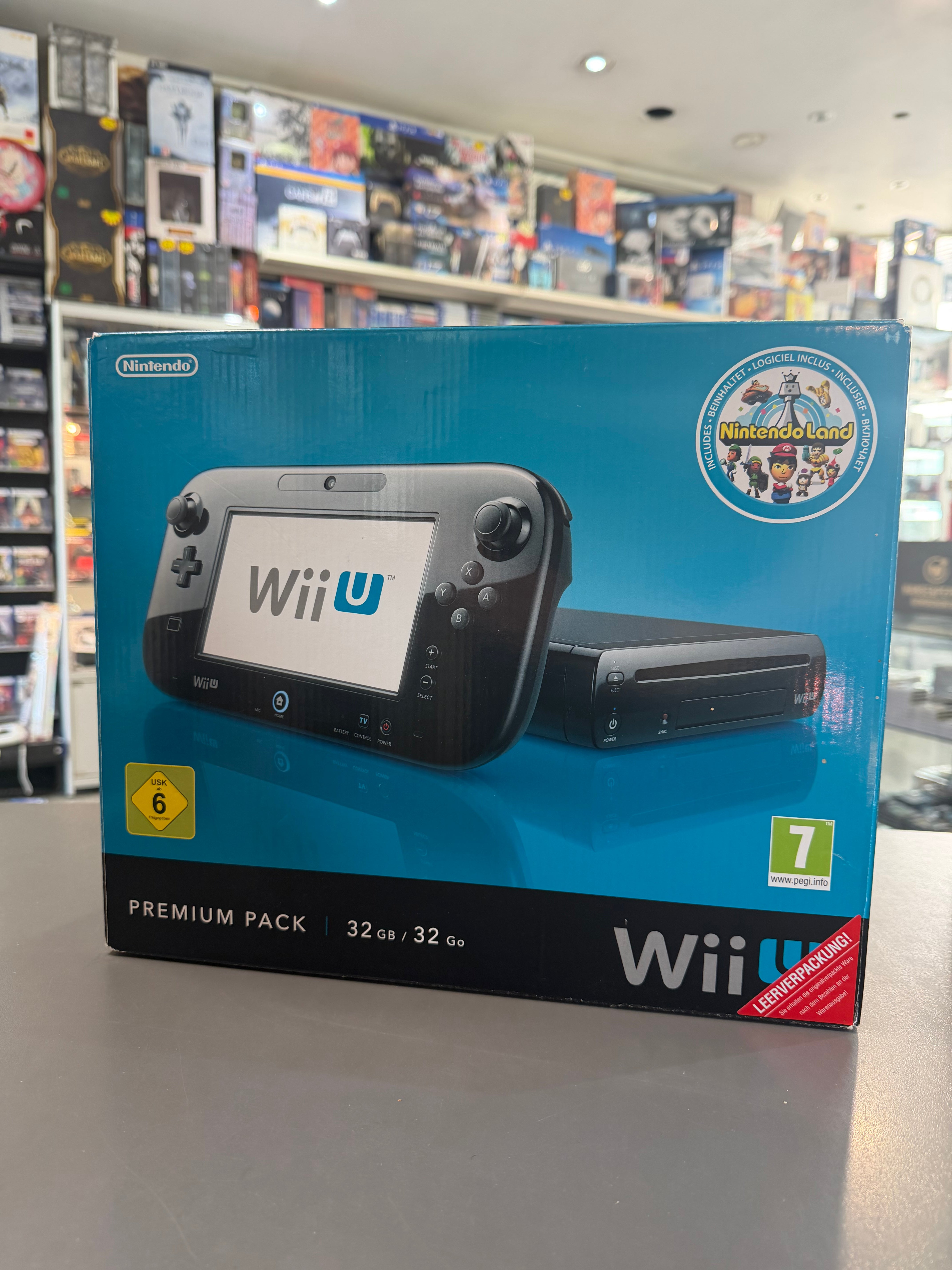 Nintendo Wii U - Konsole, Premium Pack, 32GB, schwarz in Verpackung mit Nintendoland *gebraucht
