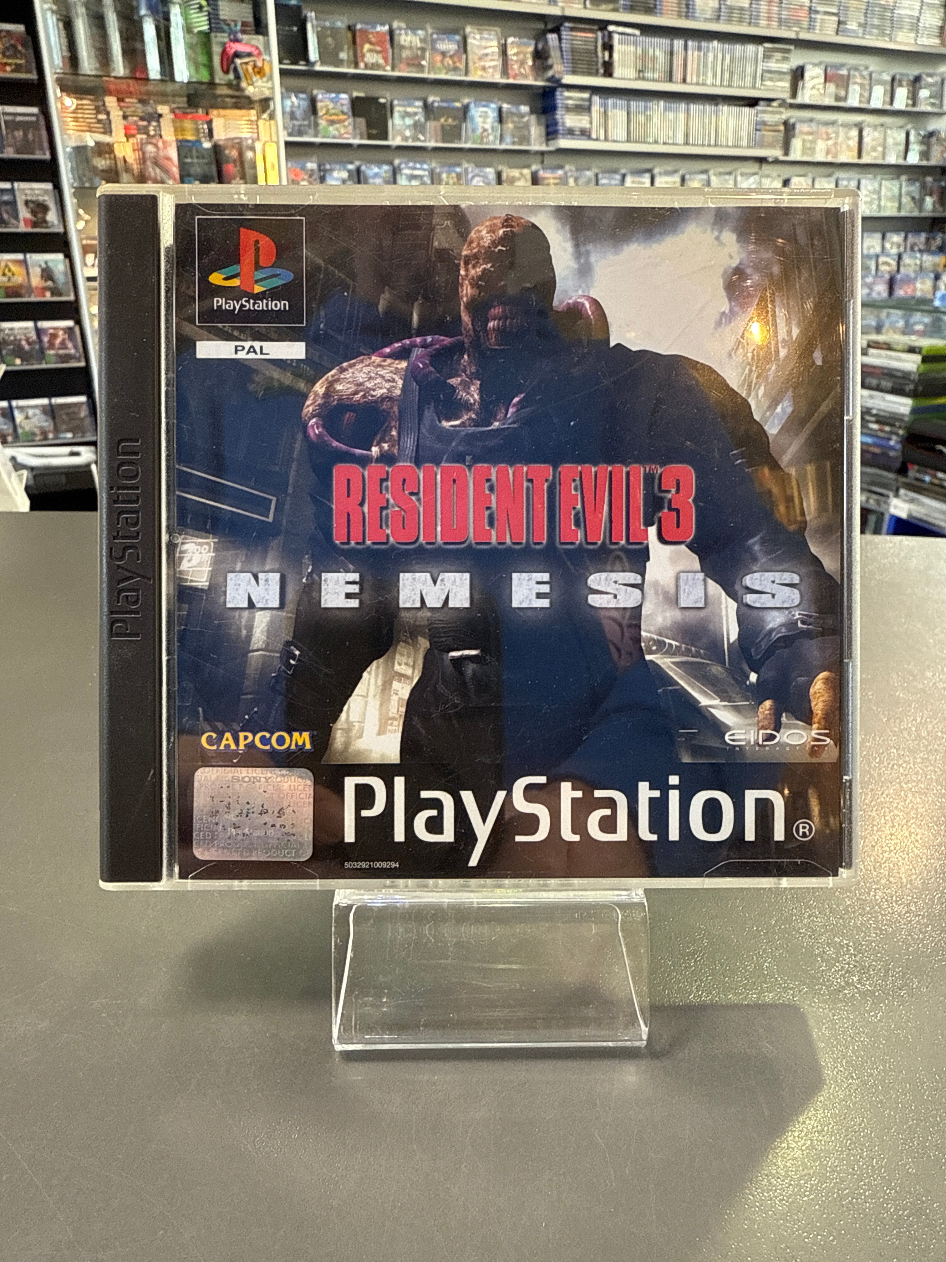 Resident Evil 3: Nemesis (PlayStation 1, PS1) - Deutsche Version Black Label *gebraucht