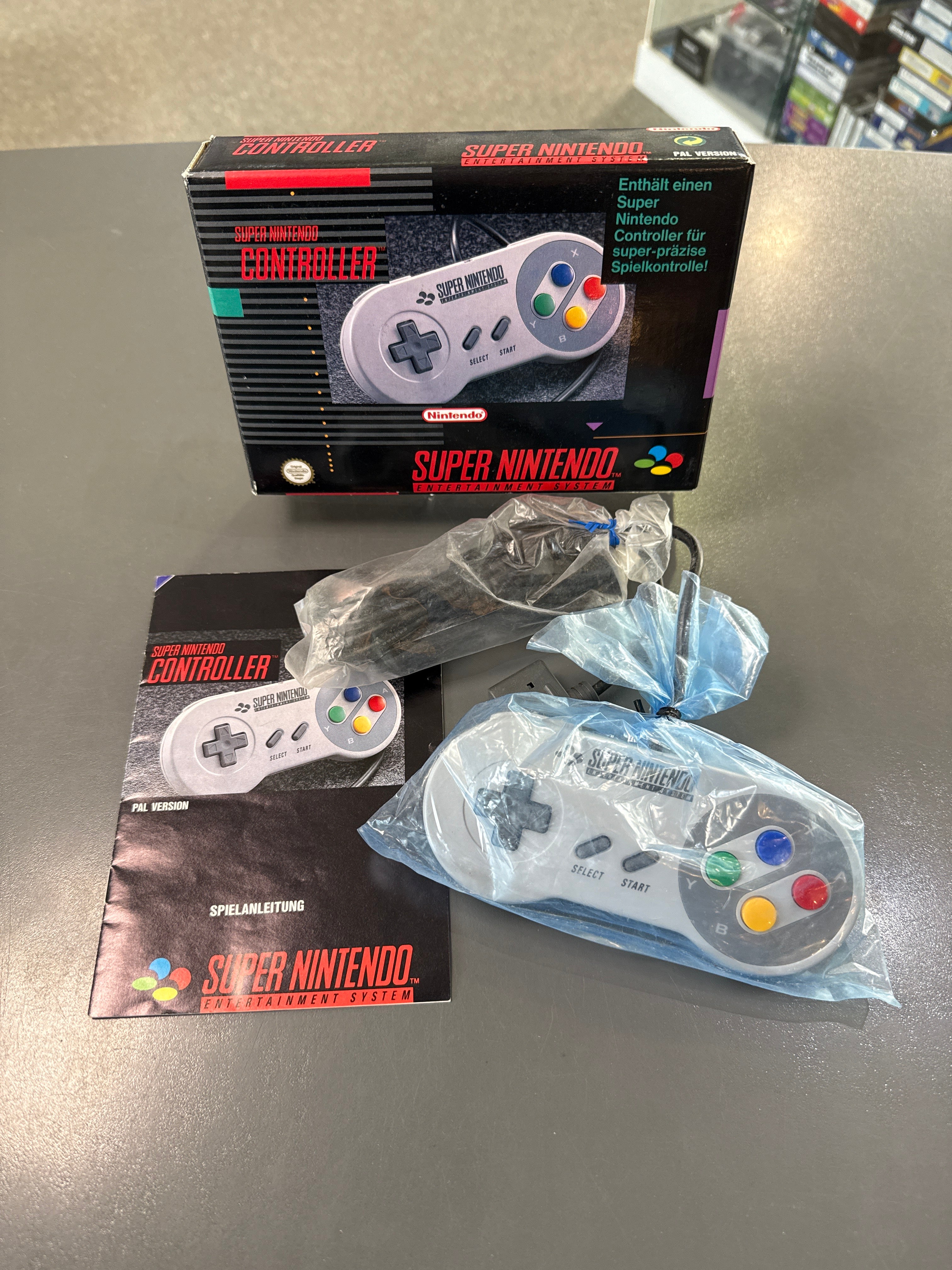 Original Super Nintendo Controller *Neuwertig