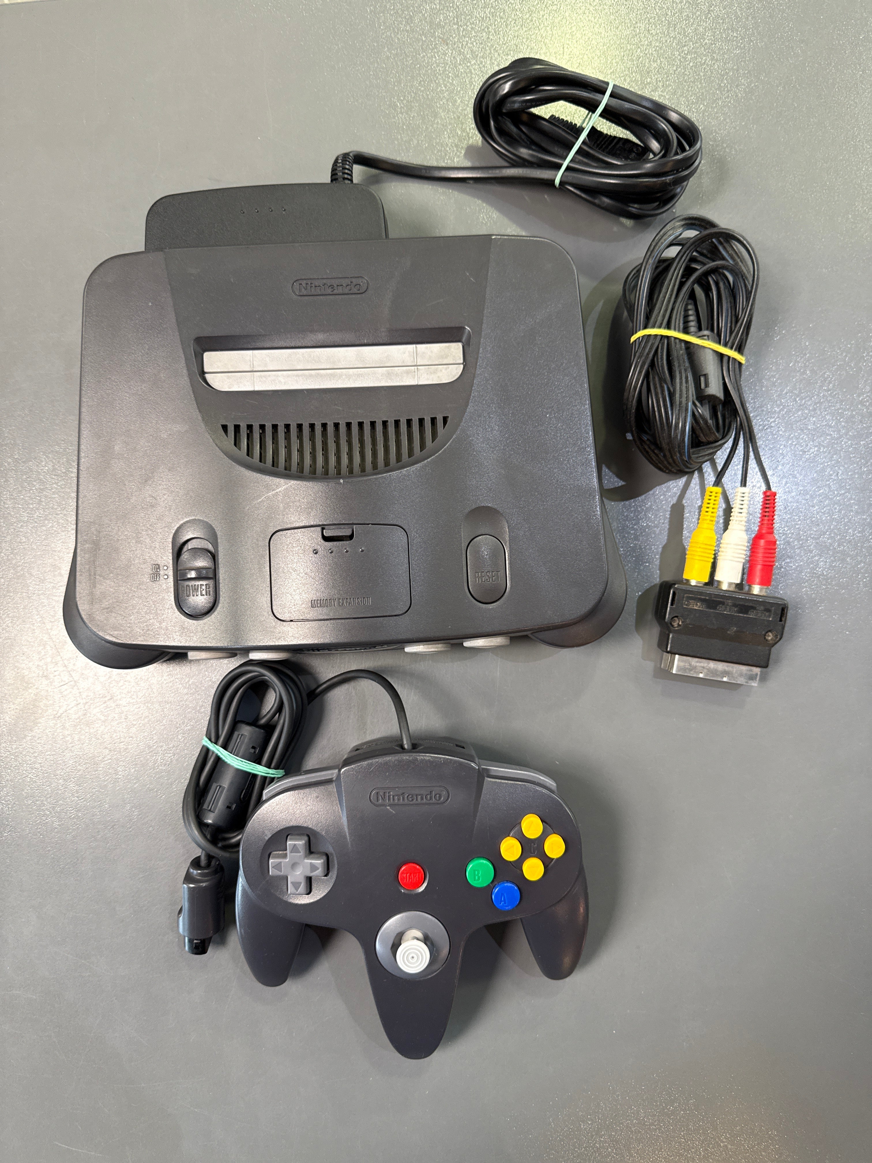 Original Nintendo 64 Konsole inkl.Controller *gebraucht