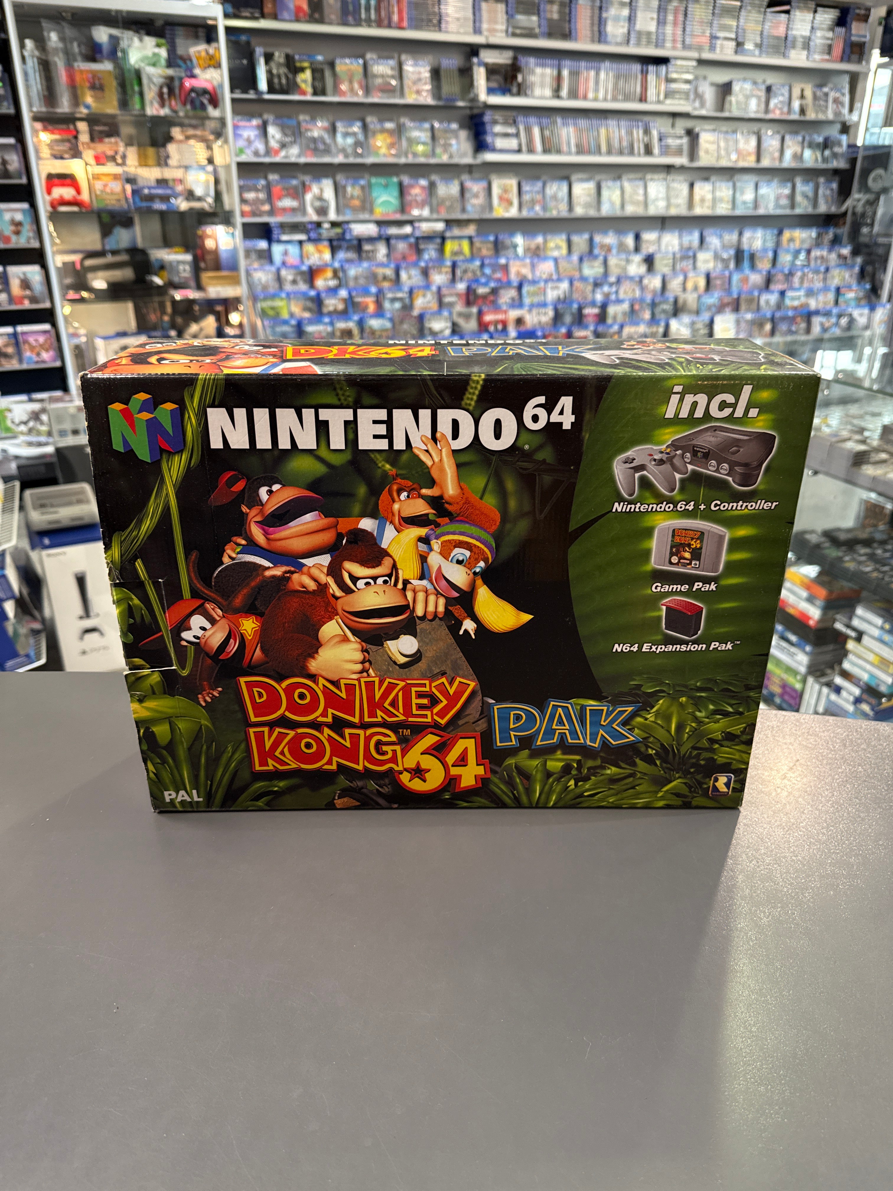 Nintendo 64 Limited Donkey Kong Edition Konsole im Sammlerzustand, seltene Retro-Spielkonsole mit Donkey-Kong-Design, klassische Nintendo 64 Hardware für Sammler und Retro-Gaming-Fans.