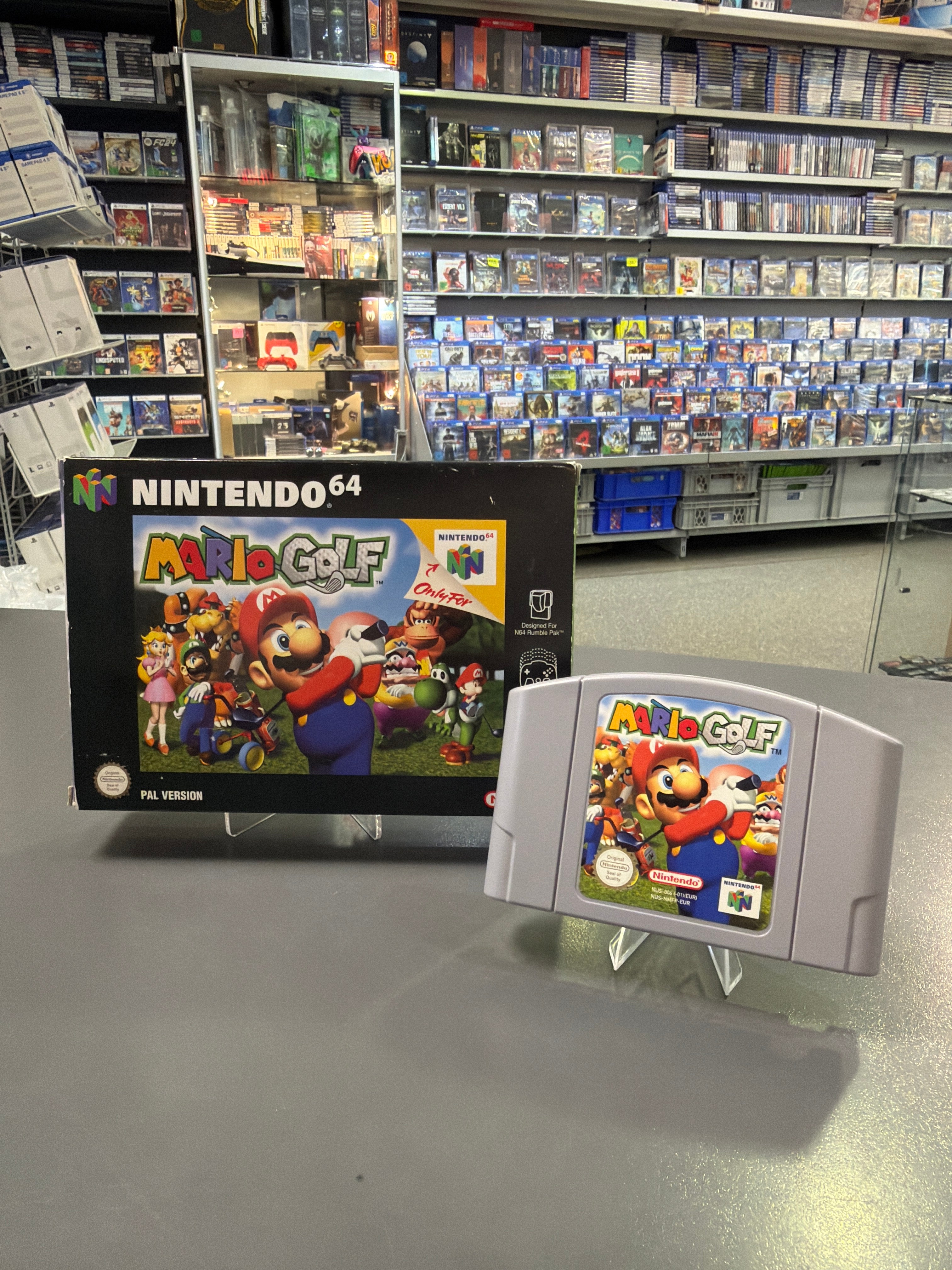 Gebrauchtes Nintendo 64 Spiel Mario Golf komplett mit Originalverpackung und Anleitung, geprüft und funktionsfähig