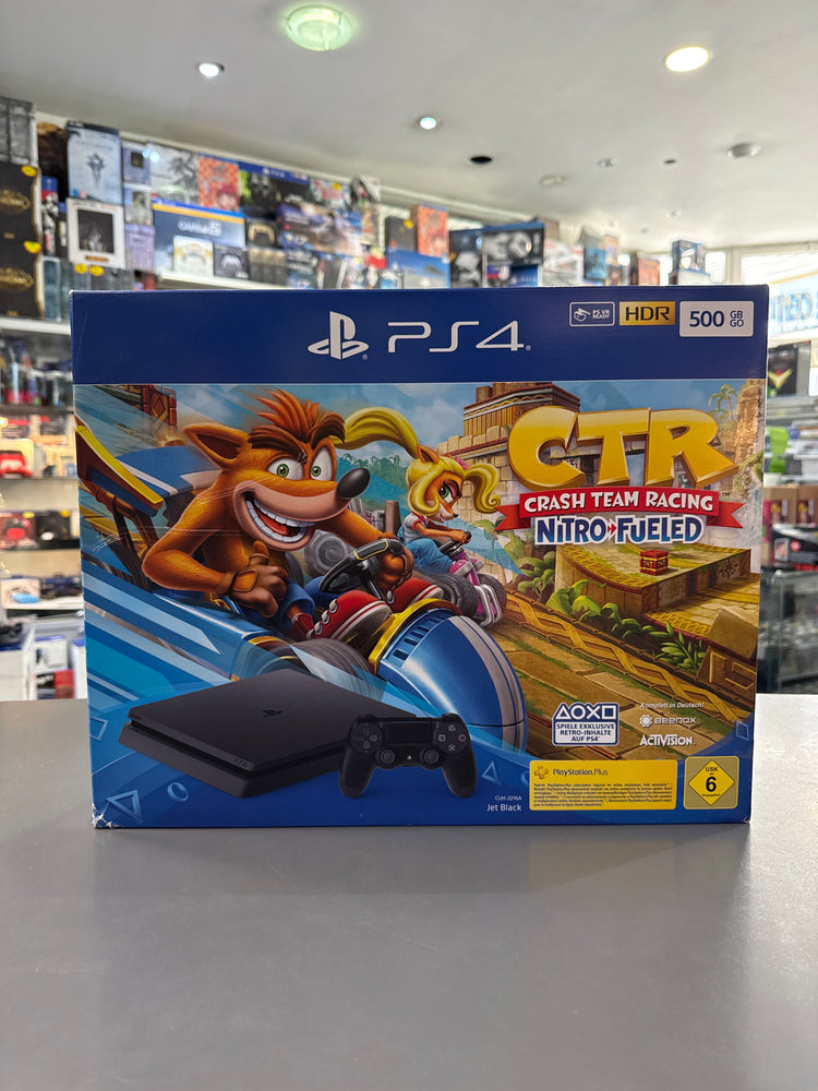 PlayStation 4 Slim 500GB Jet Black Konsole mit Crash Team Racing Nitro-Fueled Bundle gebraucht