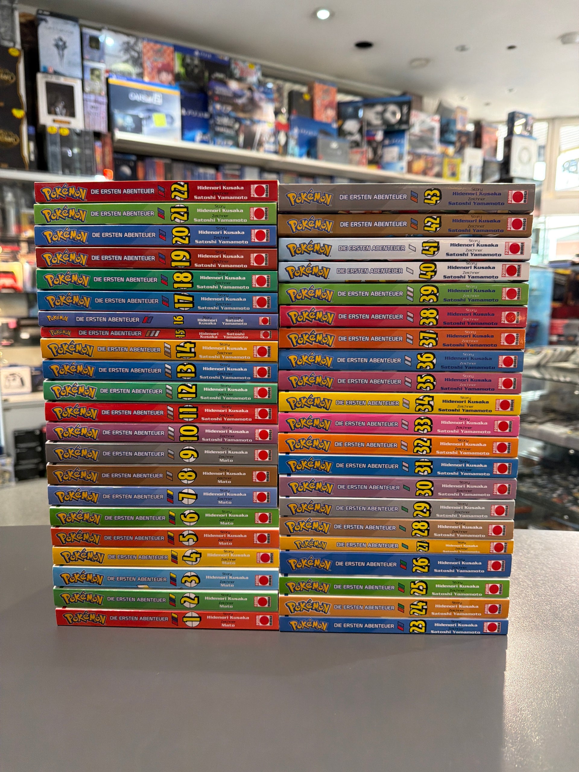 Pokémon Die ersten Abenteuer Komplettband 1 bis 43 Manga Reihe als gebrauchtes Set