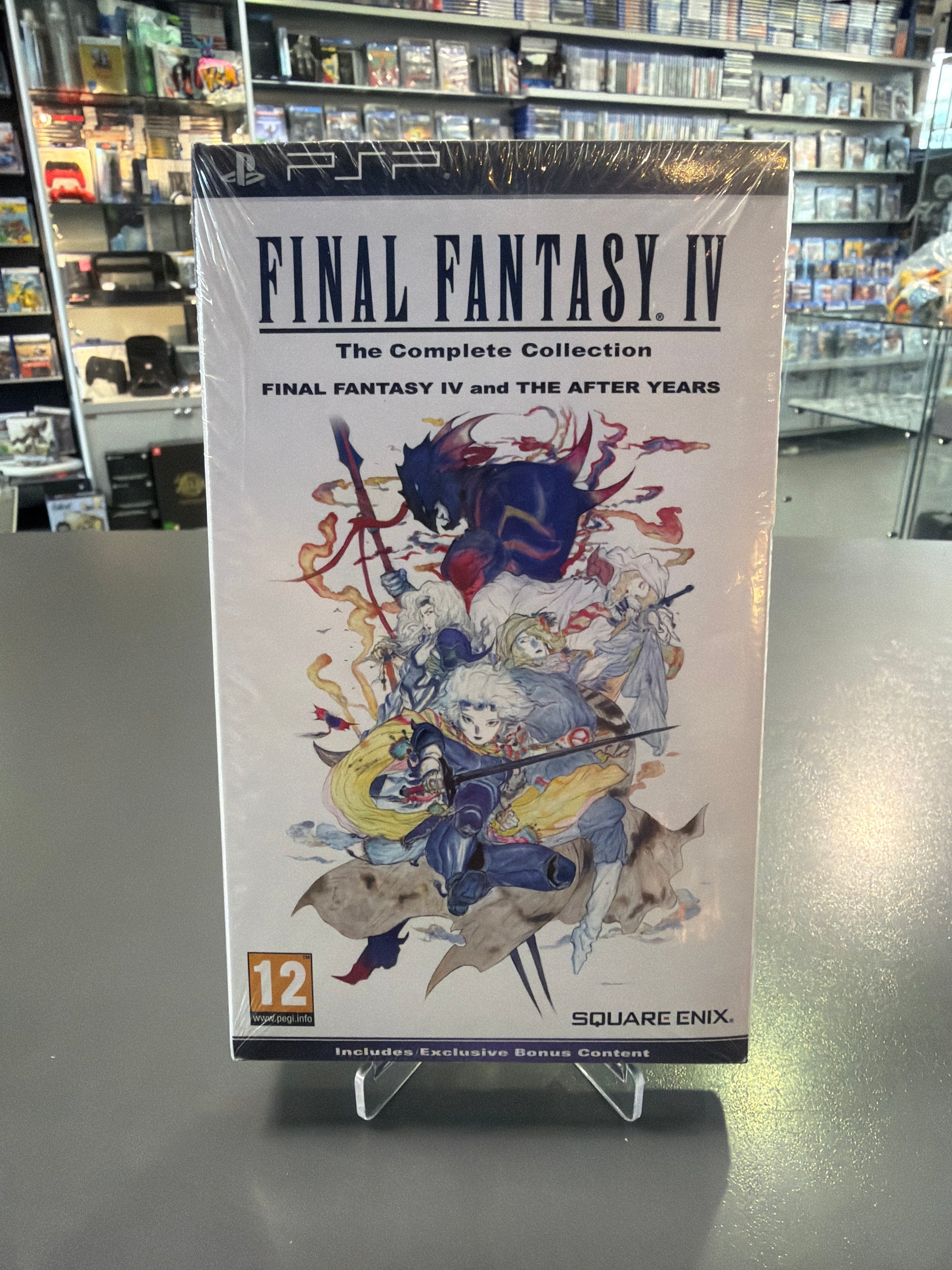 Final Fantasy IV Die komplette Sammlung für Sony PSP in original werkseitig versiegelter Verpackung als seltenes Sammlerstück.